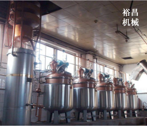 蒸餾設(shè)備維護(hù)及修理